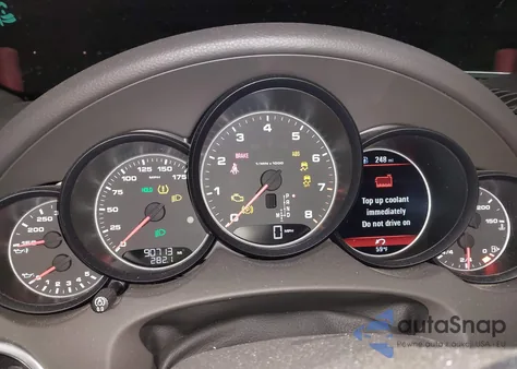 2017 Porsche Cayenne Platinum Edition z USA, uszkodzony, nr VIN WP1AA2A21HKA86673